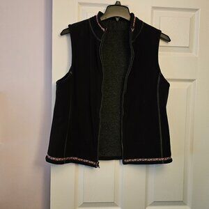 Women's Black Fleece Reversible Vest W/ Embroidered Trim & Zipper Closure Size M